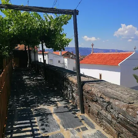 Casa Da Muralha Vila Nova de Fozcoa