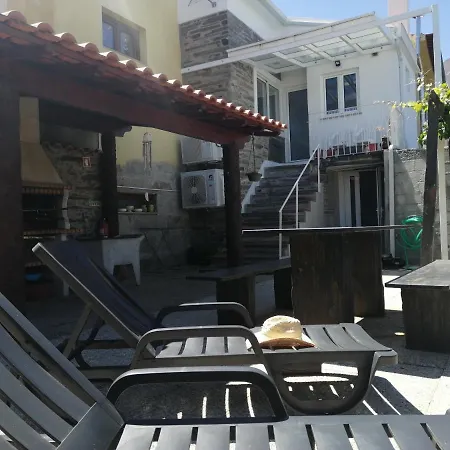 Semesterbostad Casa Da Muralha *