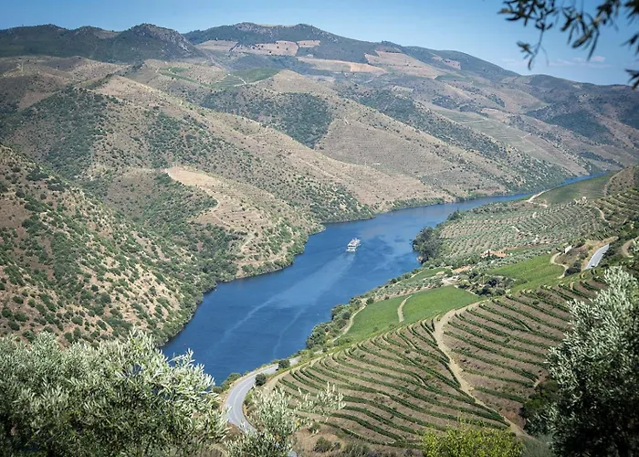 Casa Da Muralha 別荘 ヴィラ・ノーヴァ・デ・フォス・コア